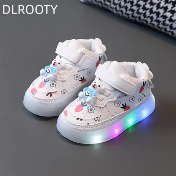 Светящиеся кроссовки, мультяшная спортивная обувь для отдыха, детская обувь со светодиодной подсветкой, светящиеся дышащие кроссовки для мальчиков с сетчатой поверхностью